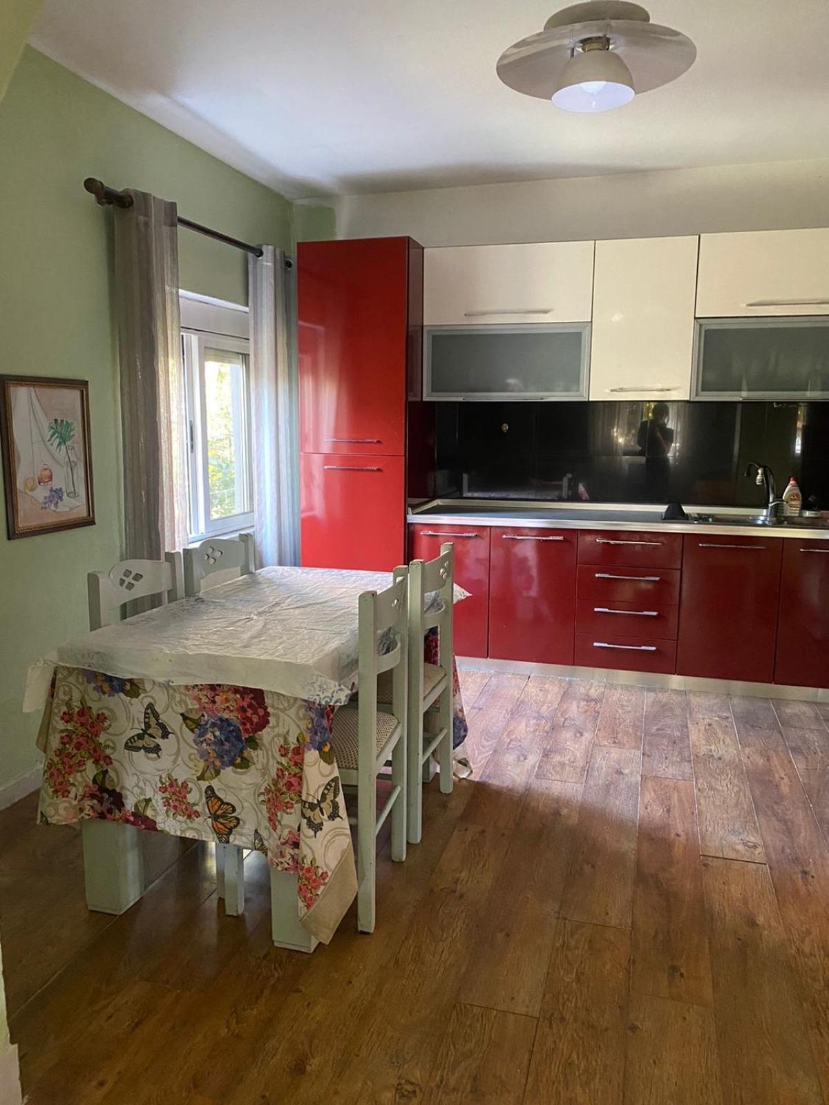 Door House Apartament *